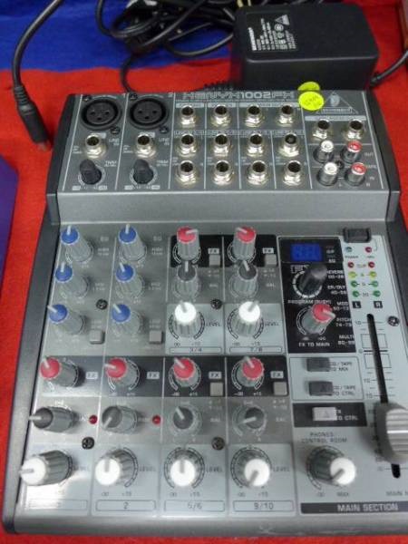 Used Behringer Xenyx mixer & power supply